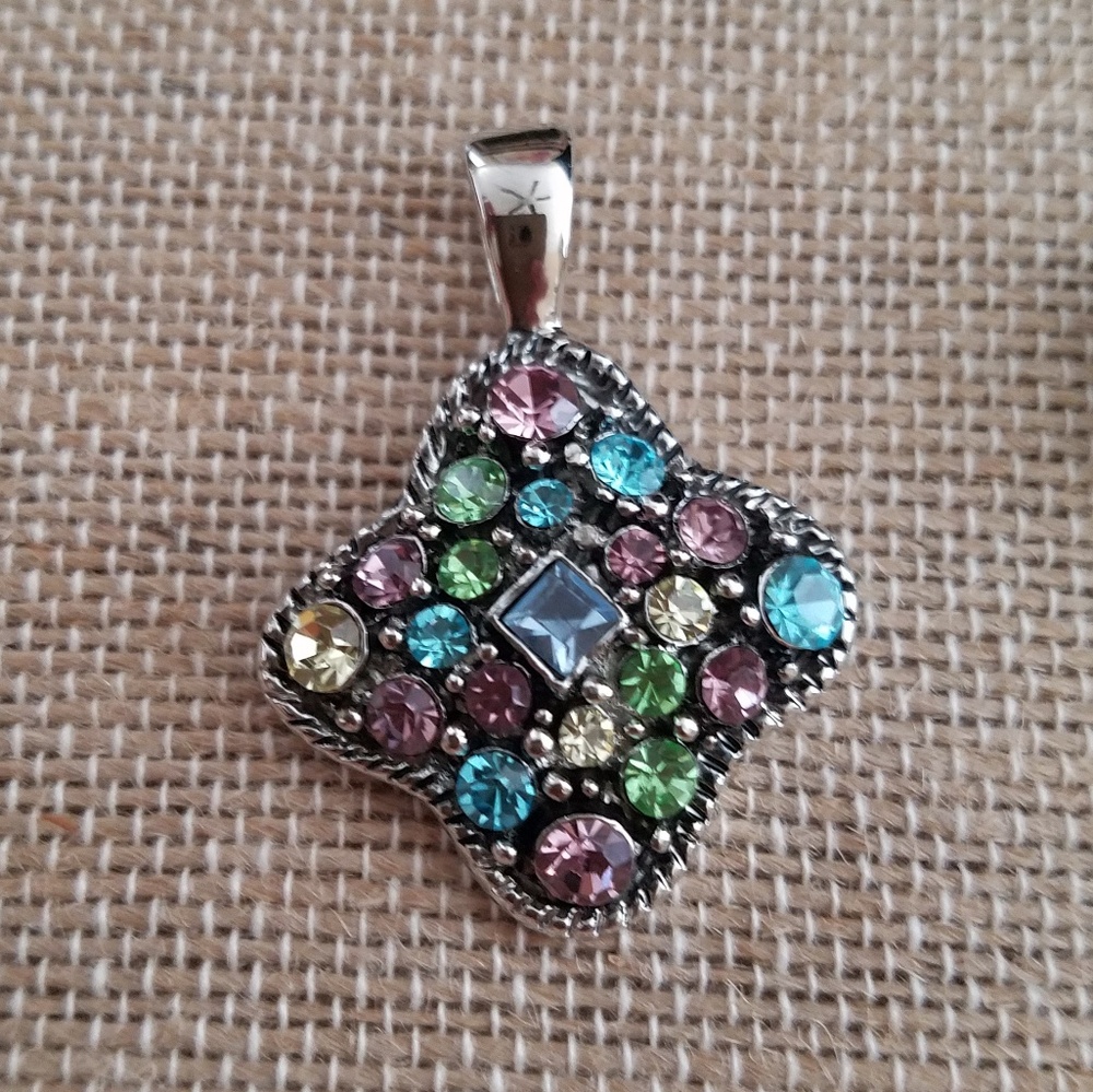 LIA SOPHIA - SLIDE ONLY - beautiful crystals!!